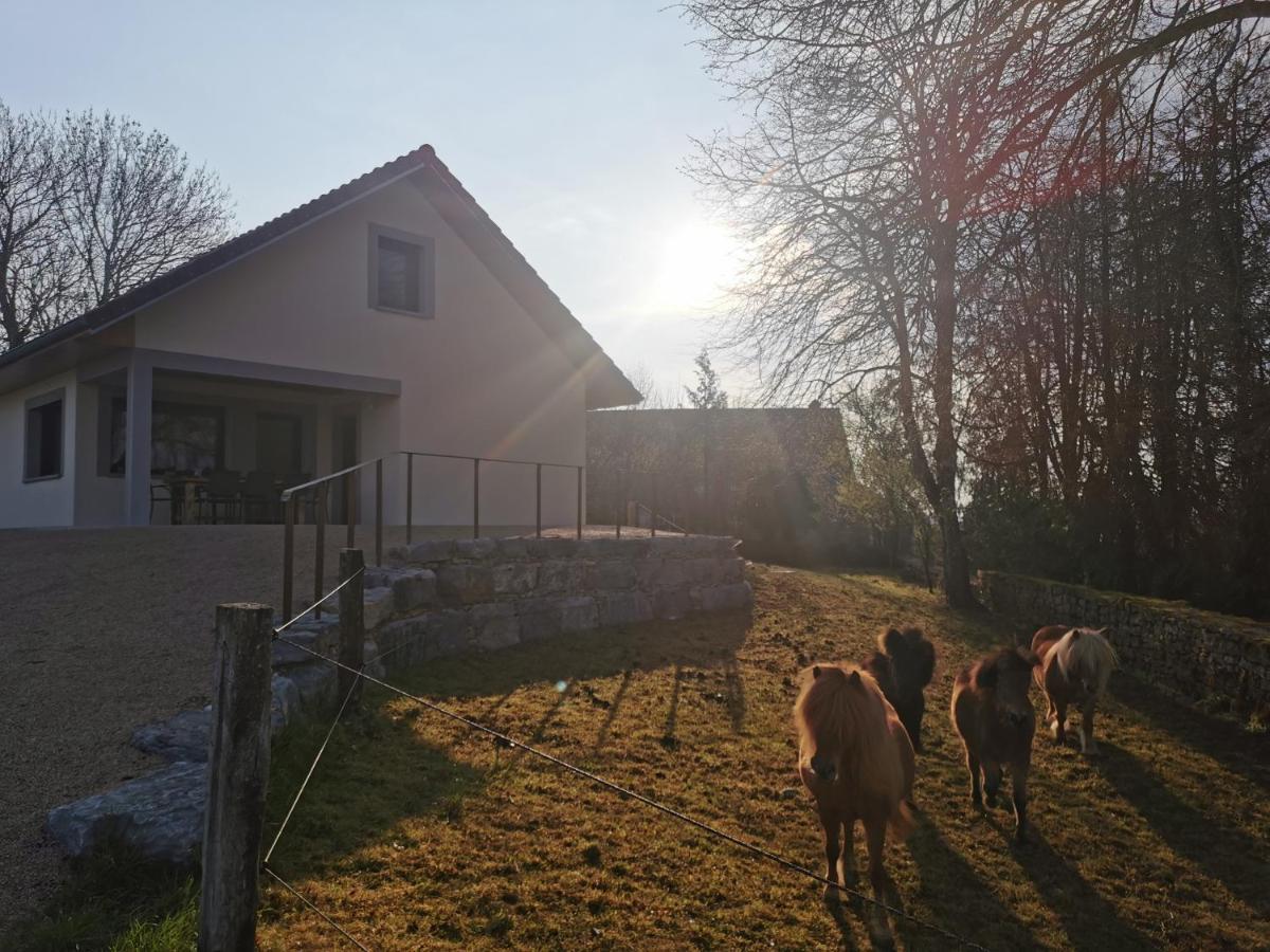 La Maison Du Colombier Le Fied Luaran gambar